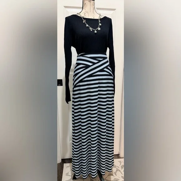 ECI Black and Blue Striped Maxi Skirt - Picture 4 of 8